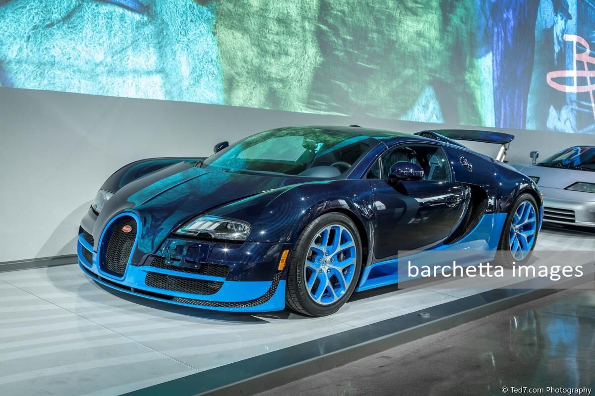 2012 Bugatti Veyron Grand Sport Vitesse
