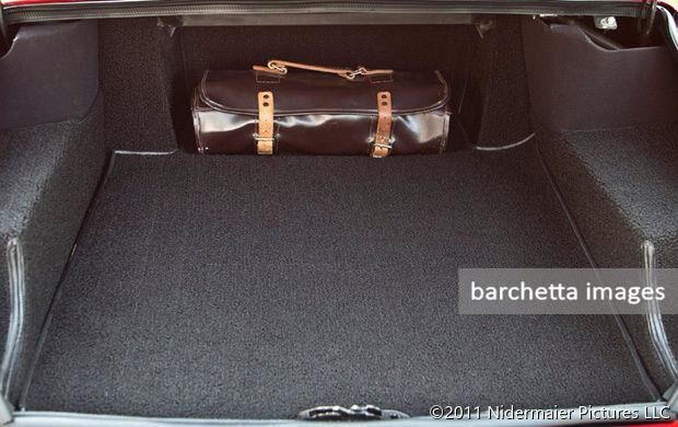 Lot 33 - 1971 Ferrari GTB/4 Daytona Spider s/n 14395 1,000,000 - 1,400,000