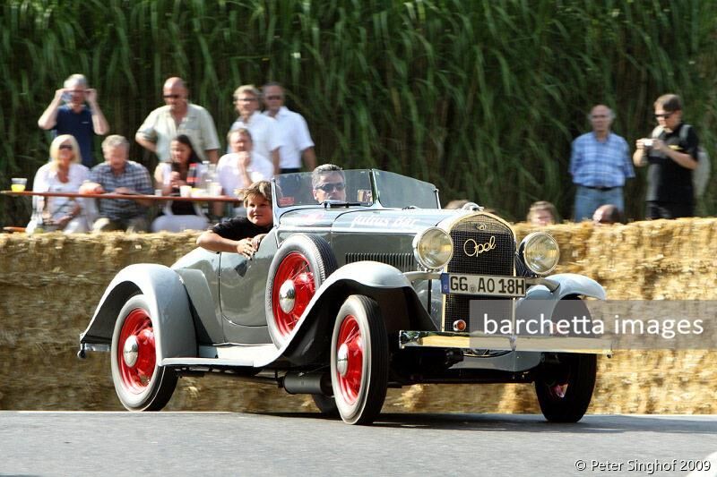 028 Opel Moonlight Roadster 1933