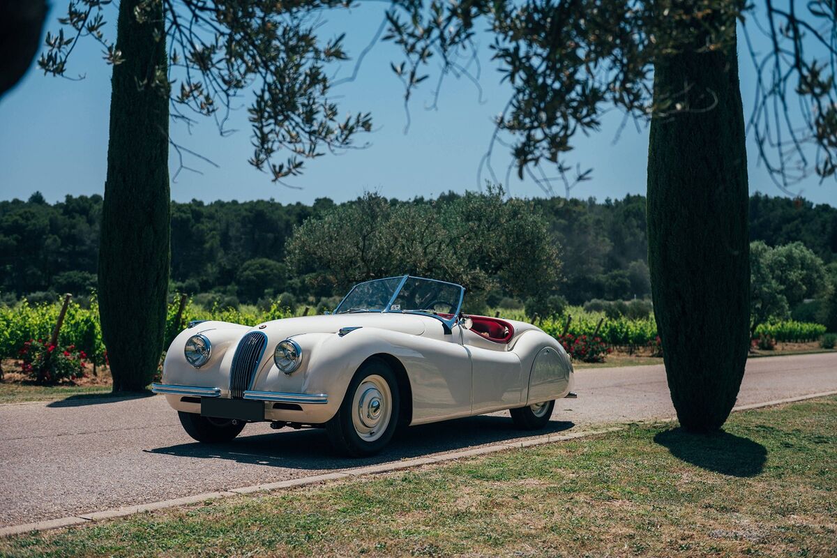 Artcurial - Le Mans Classic Legend  - Circuit des 24 Heures, Le Mans