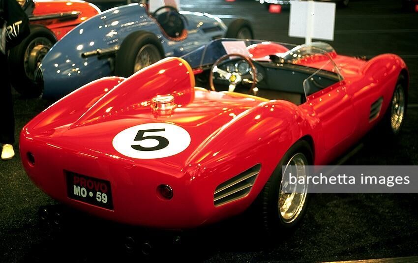 330 America s/n 5005GT converted to 250 TR/59 replica