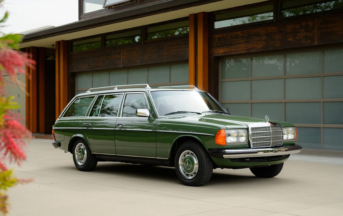 Gooding Christie’s Pebble Beach Auctions