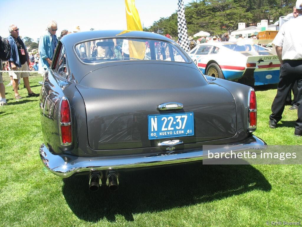 Aston Martin DB4 Saloon Series II