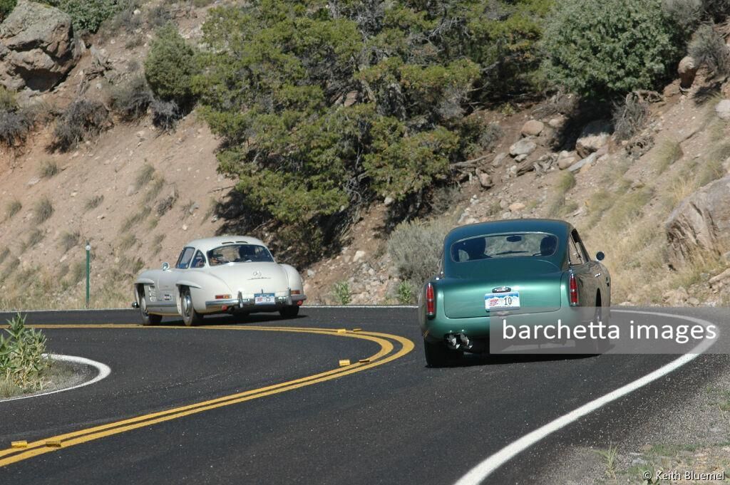 10 - T. & N. Hefty - Aston Martin DB4 GT;25 - D. & M. Meiling - Mercedes Benz 300 SL Gullwing
