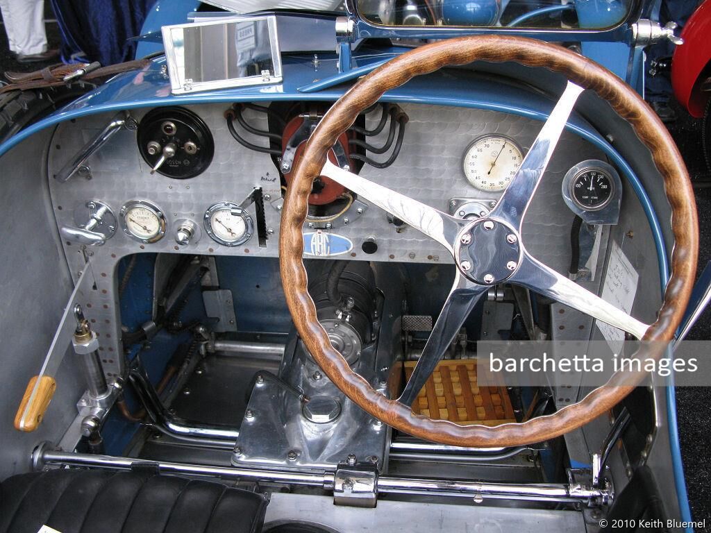 Lot 9 - 1928 Bugatti Type 35C Grand Prix s/n "4935" Est. 1,000,000 - 1,400,000 Sold 900,000