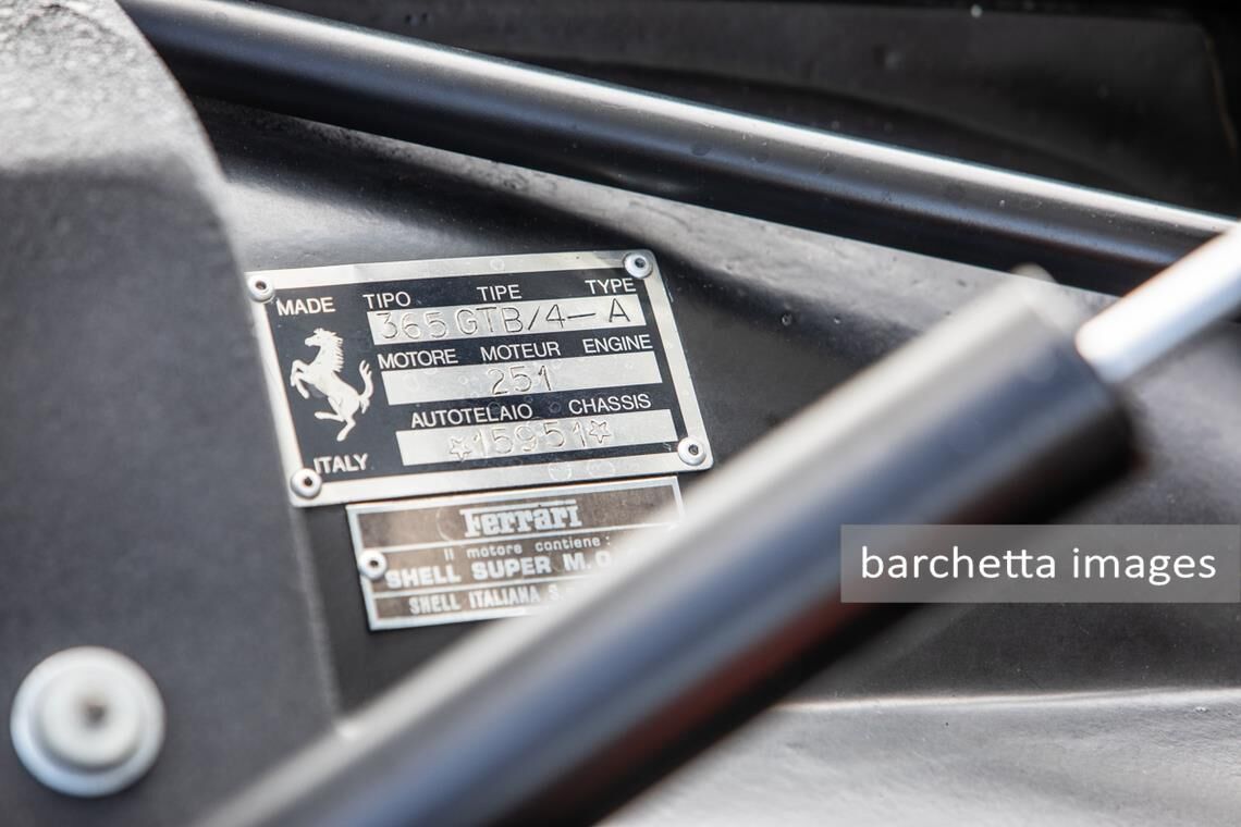 19/may/10 - Silverstone Auctions, Heythrop Classic Car Sale. Est. £500,000-560,000.