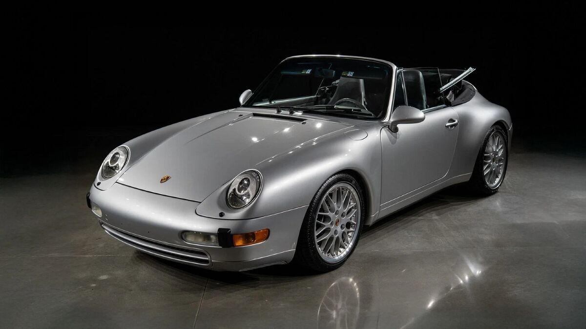 Broad Arrow - The Porsche Air|Water Auction