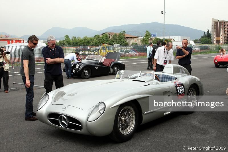 289 MERCEDES-BENZ 300 SLR (1955) Coulthard/Straub