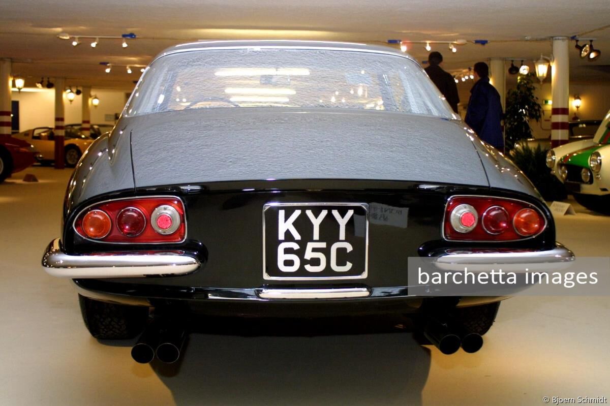 Ferrari 500 Superfast s/n 6043 SF - Lot 105