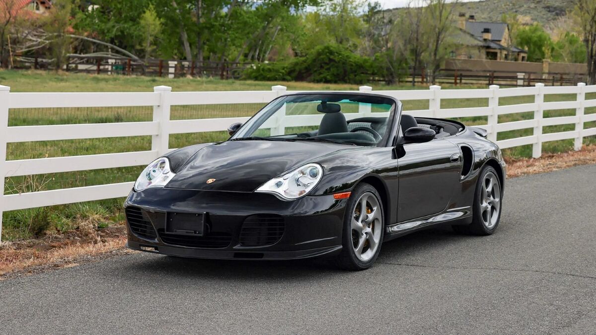Broad Arrow - The Porsche Air|Water Auction