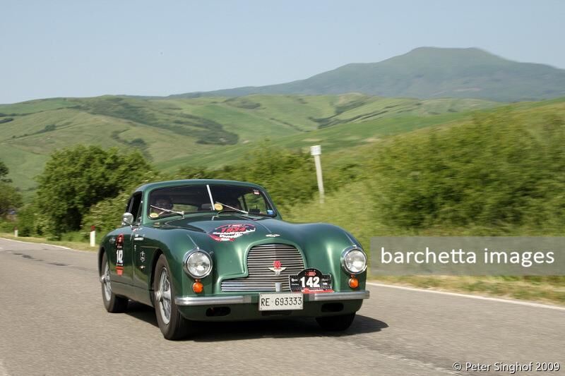 142 Aston Martin DB2 Vantage (1952) s/n LML/50/232 Amenduni Gresele/Vicari