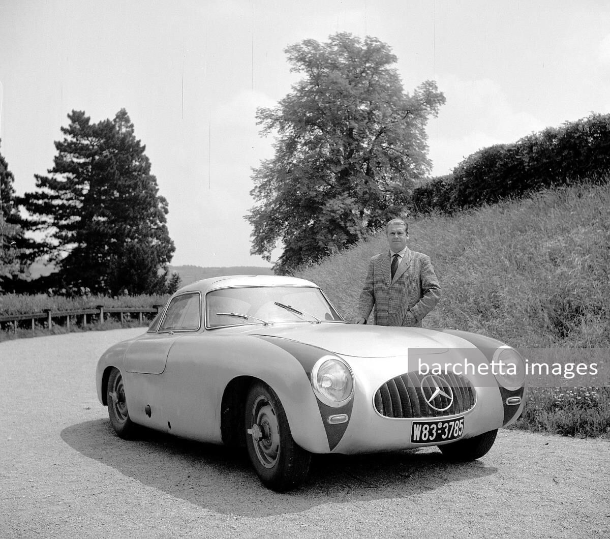 Mercedes-Benz 300 SL racing cars (W 194 series, 1952) 194.010.0000?/52 "W83 - 3785", Rudolf Uhlenhaut, on the Rotenberg in Stuttgart, 1953