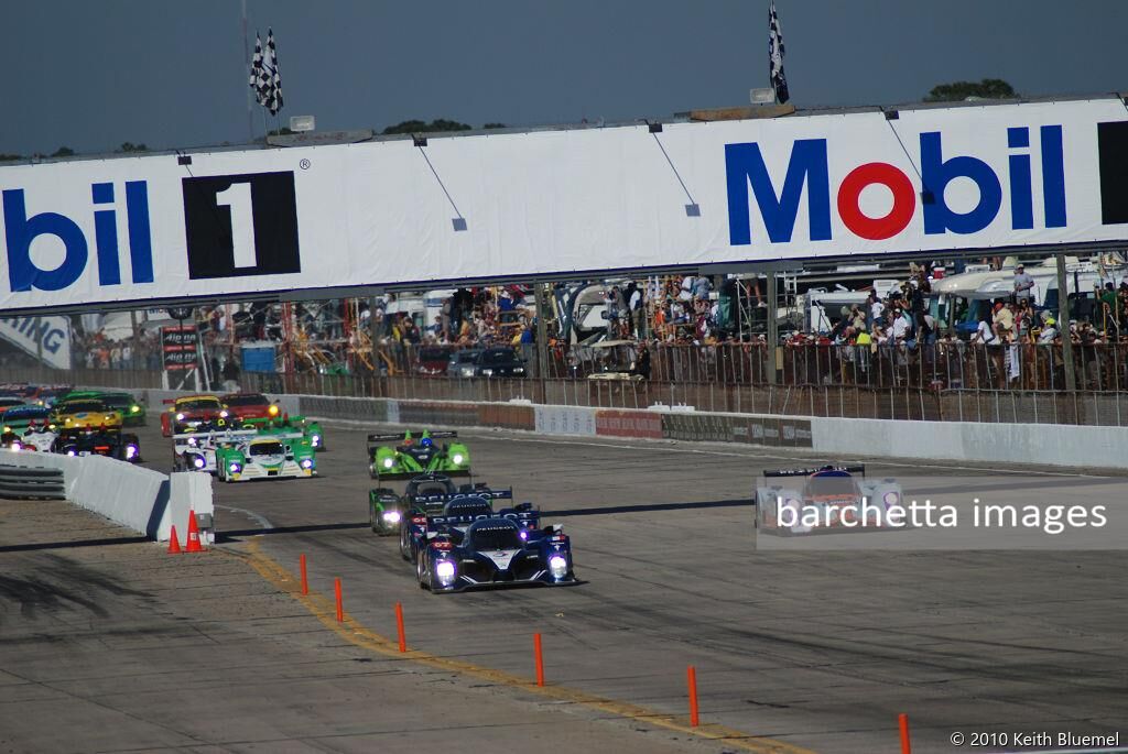 The 12 Hours of Sebring gets underway;12h Sebring 2010