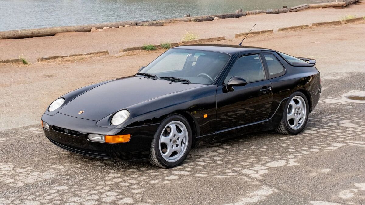 Broad Arrow - The Porsche Air|Water Auction