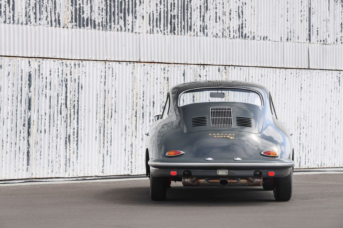 Gooding Christie’s Pebble Beach Auctions