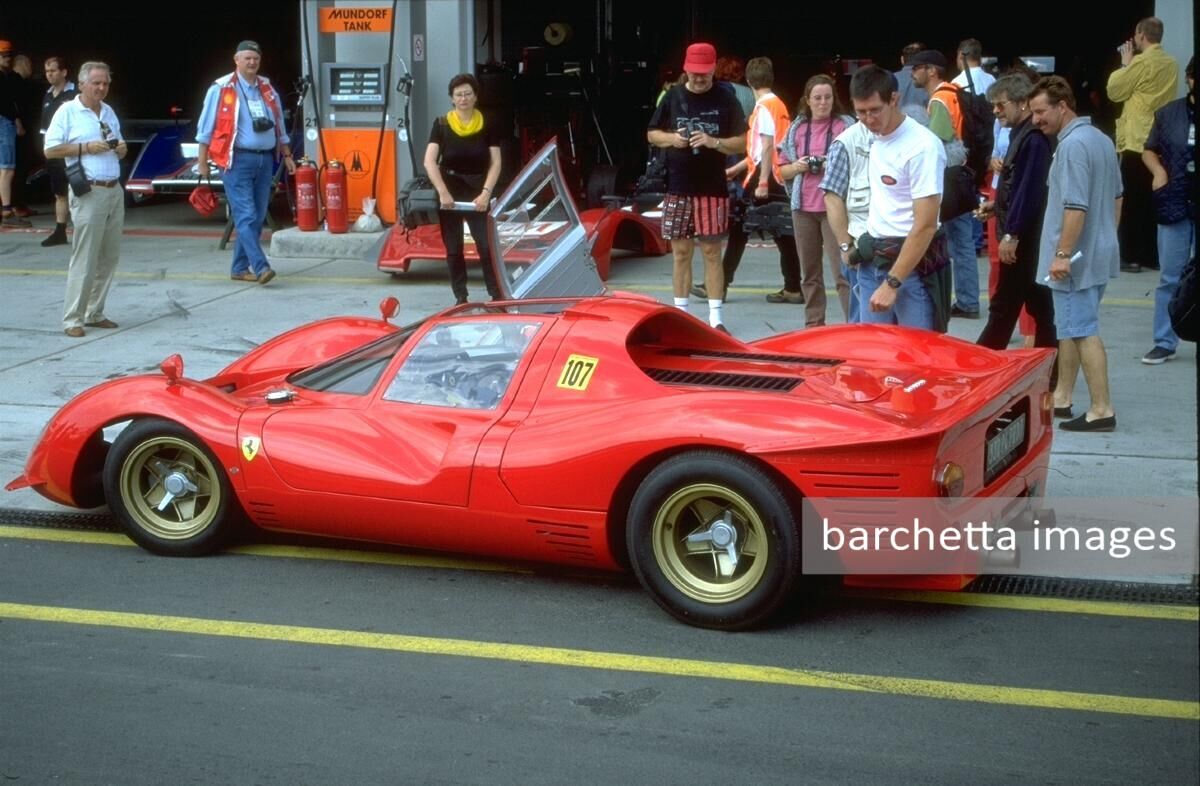 Ferrari 330 P4 Replica (Max Theiler)