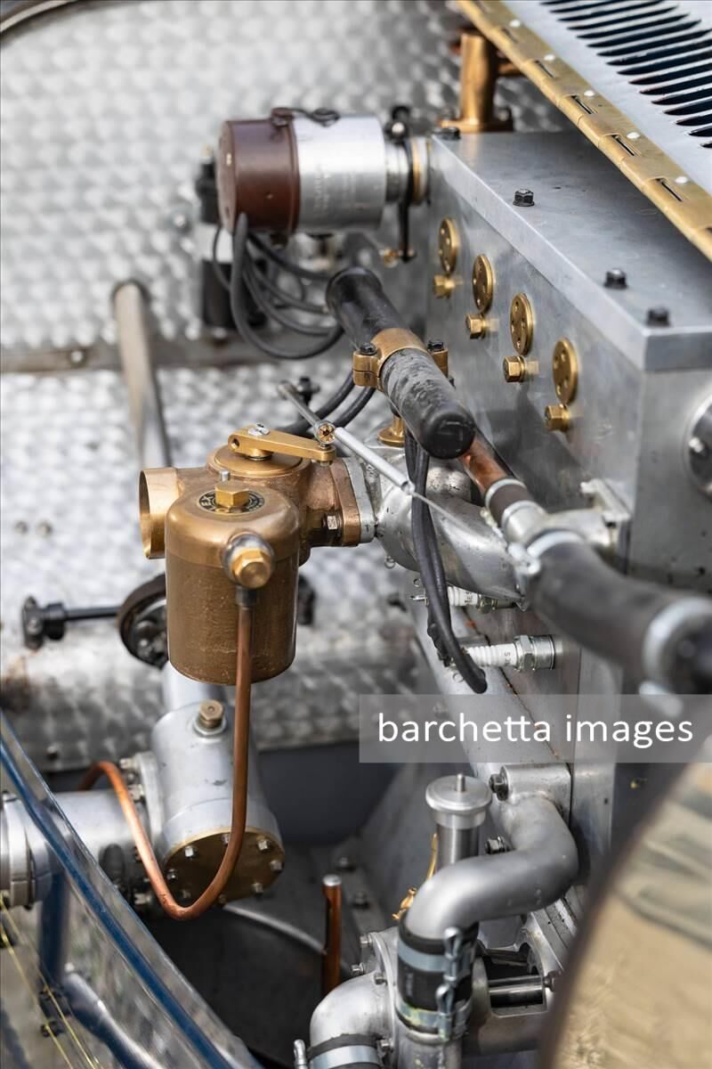 2026/jan/27 - Artcurial Automobile Legends , The Peninsula Paris 