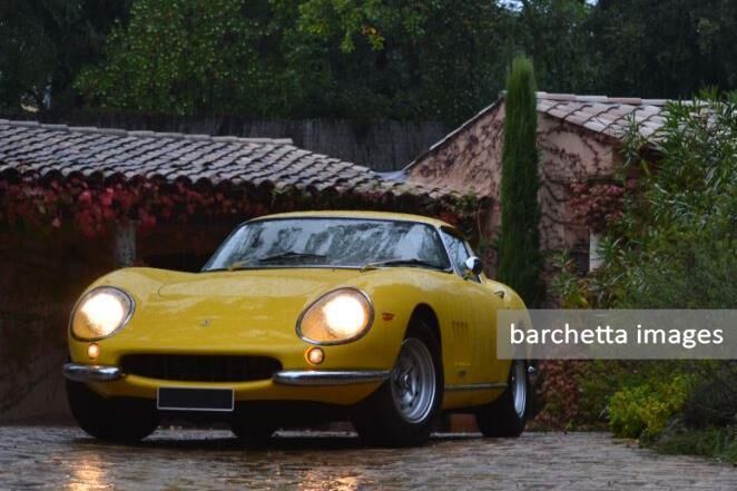 Artcurial Motorcars revient le 6 février 2015, à Paris, pour la vente officielle du salon Retromobile