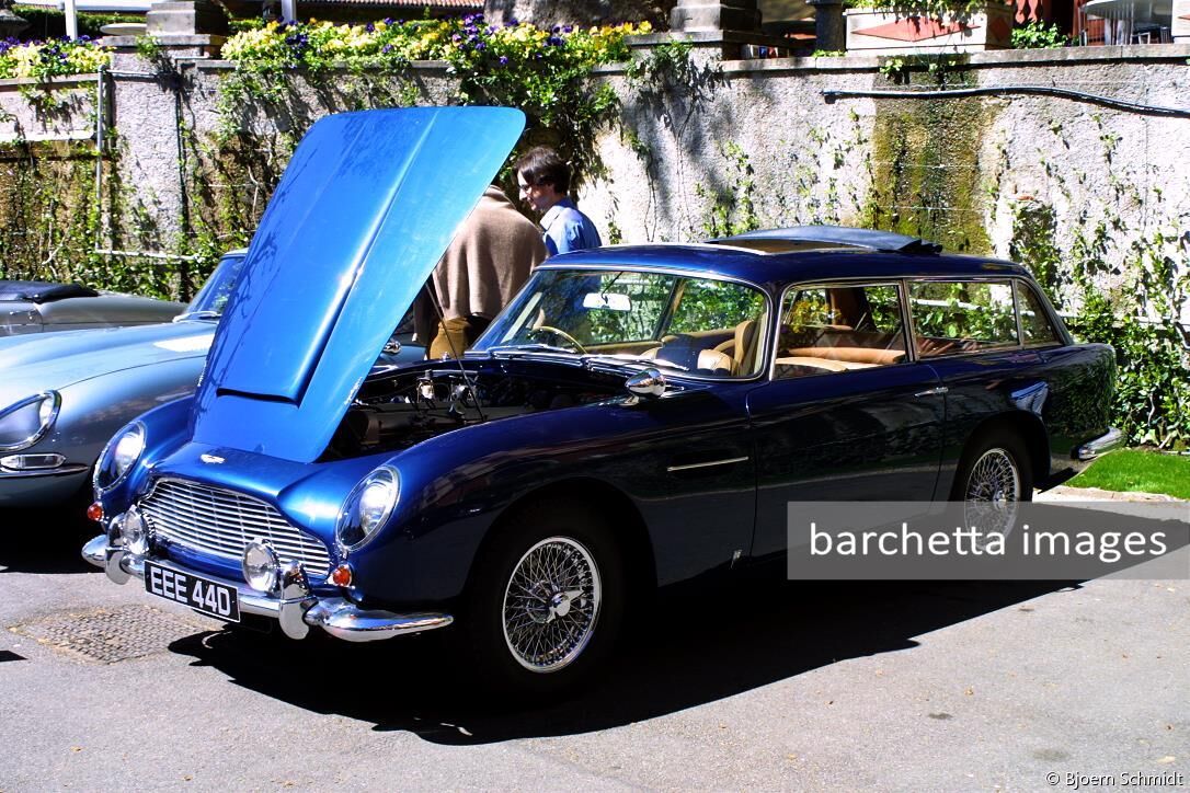 Aston Martin DB 5 Radford Shooting Brake s/n DB5-2014-R