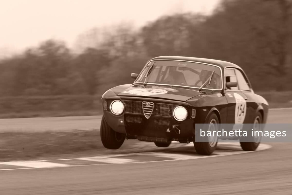 154 Hermann von WILDENBURG / Bernd HAHNE - ALFA ROMEO 1600 GTA 1965 s/n AR.613.117
