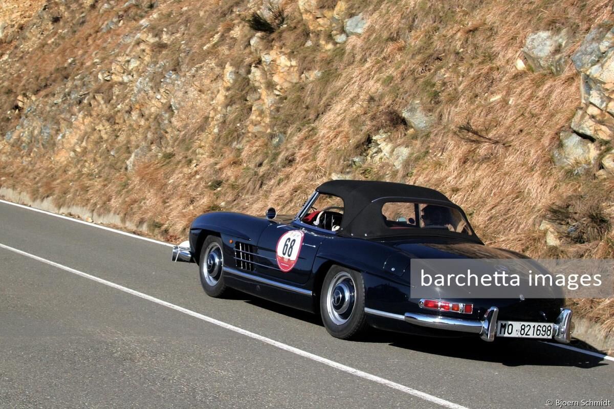 068 3°  Sartori Costanzo Danese Paola MERCEDES-BENZ 300 SL Roadster 1958 I