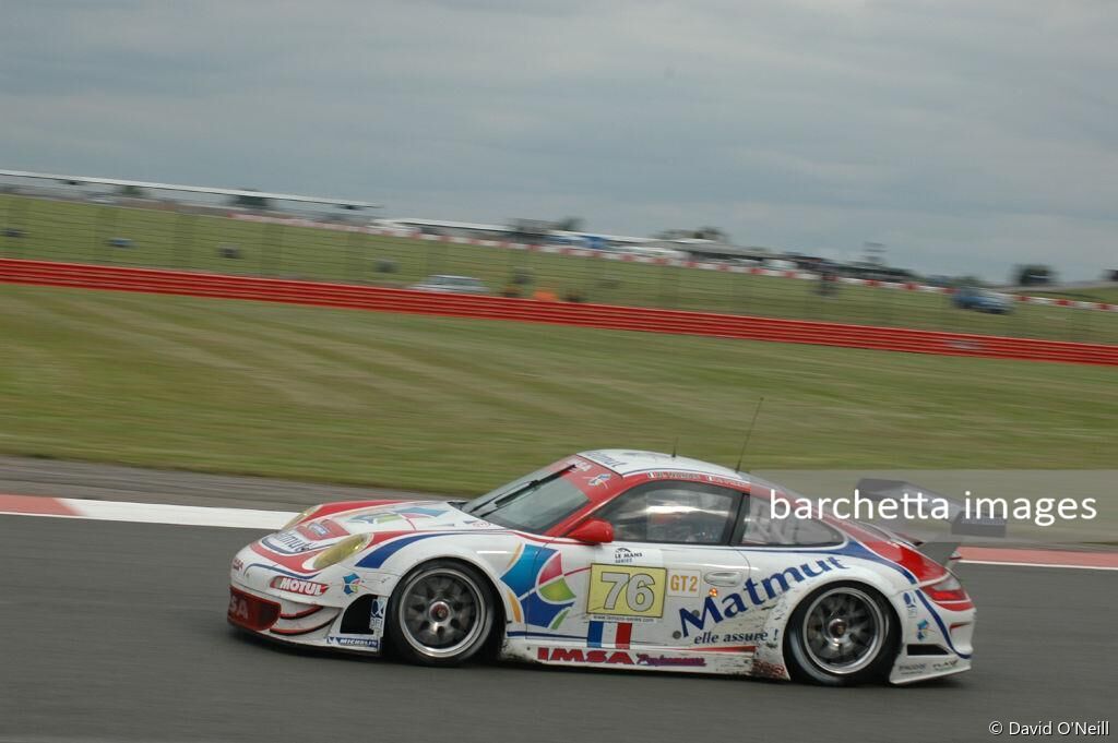 76 Porsche 997 GT3 RSR - PILET Patrick / NARAC Raymond