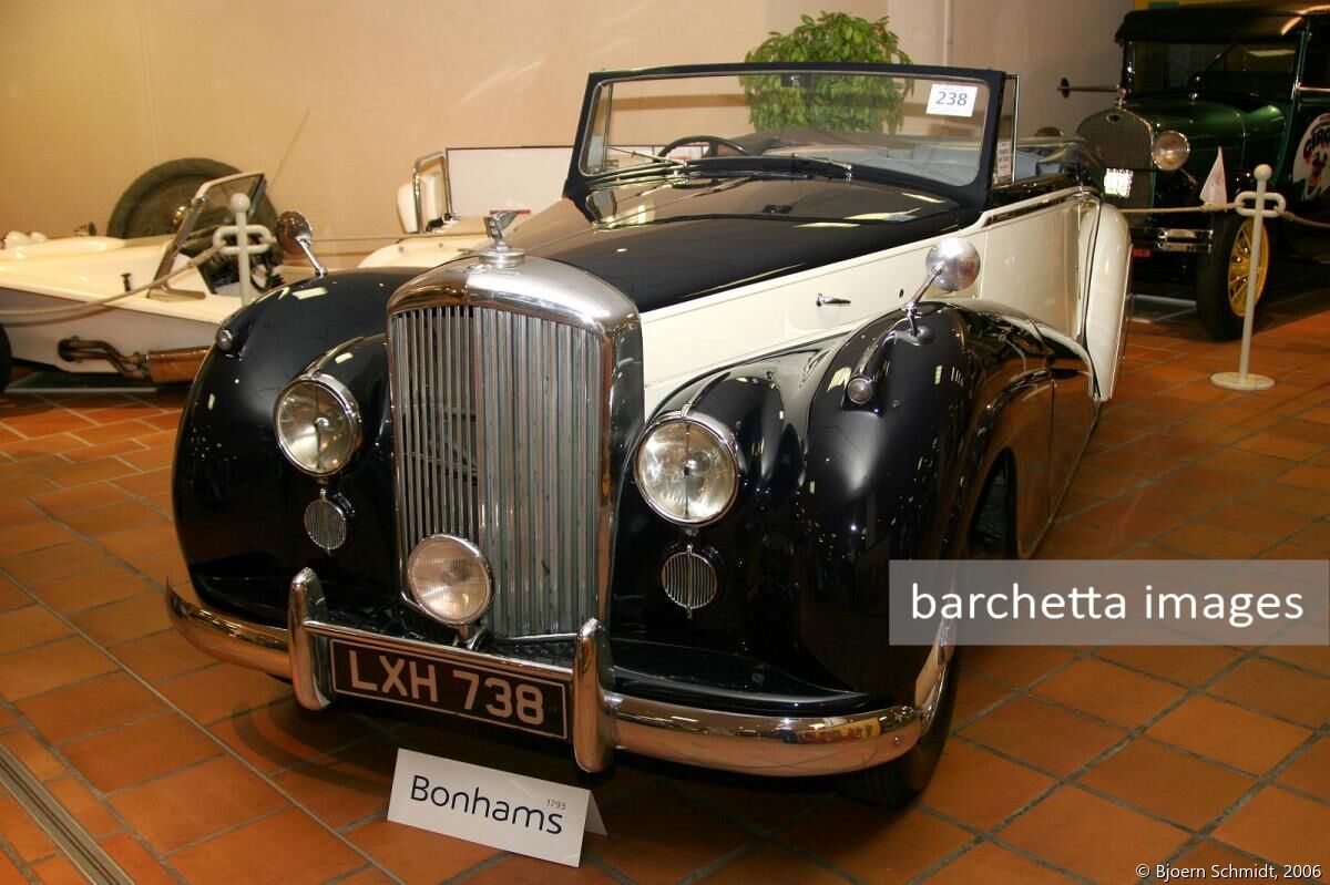 Bentley Mk. VI 4¼ Litre Dorphead Coupe s/n B166HR