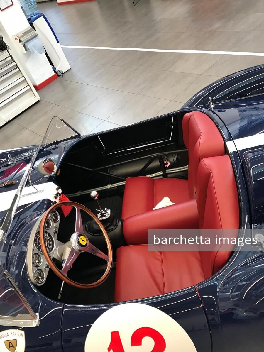 Back to the original Scuderia Askolin livery