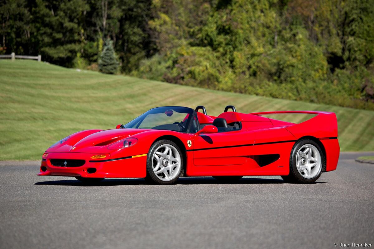 Lot 008 - 1995 Ferrari F50 s/n 104192 Est. $800,000 - 1,0mio Sold $1,375,000 