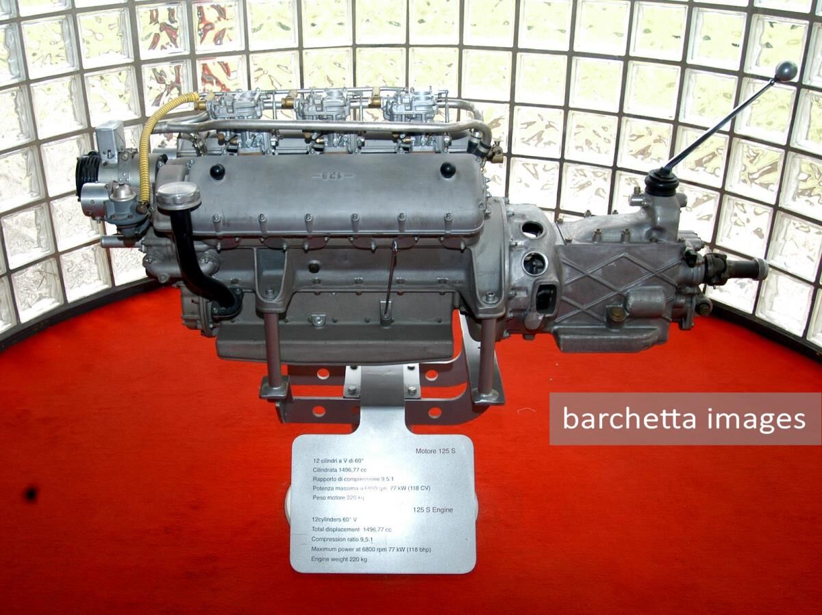 Ferrari 125 S engine