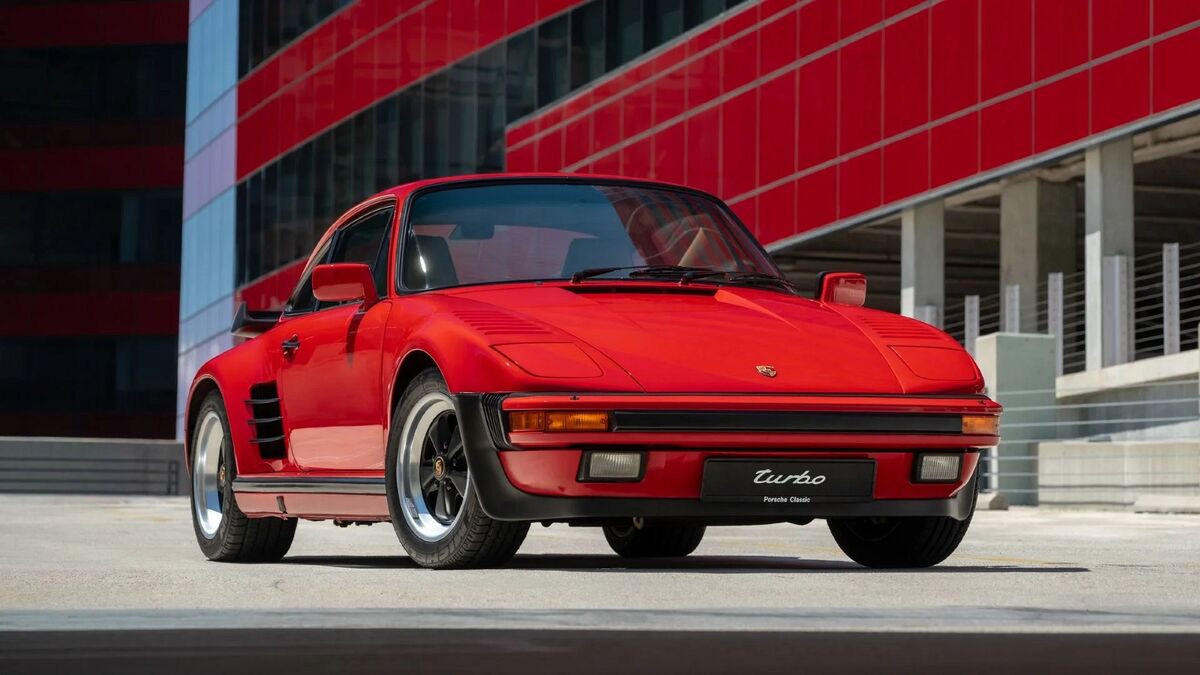 Broad Arrow - The Porsche Air|Water Auction