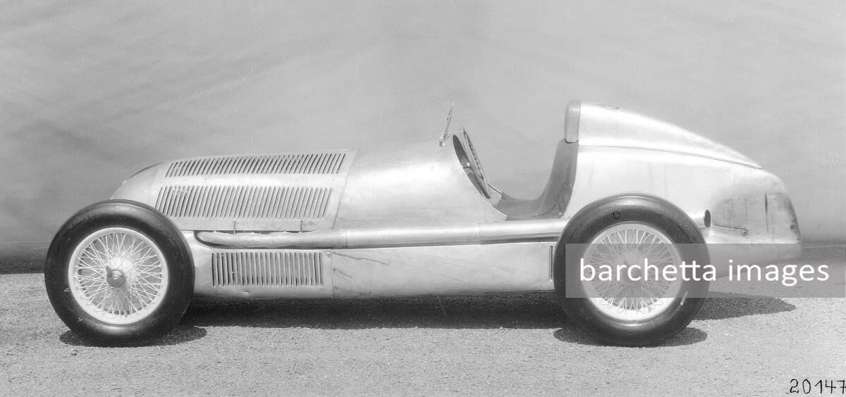 Silver Arrow: The Mercedes-Benz W 25 was the first racing car to bear the name. Nibel's design proved highly successful on the international racing scene in the years from 1934 to 1937
