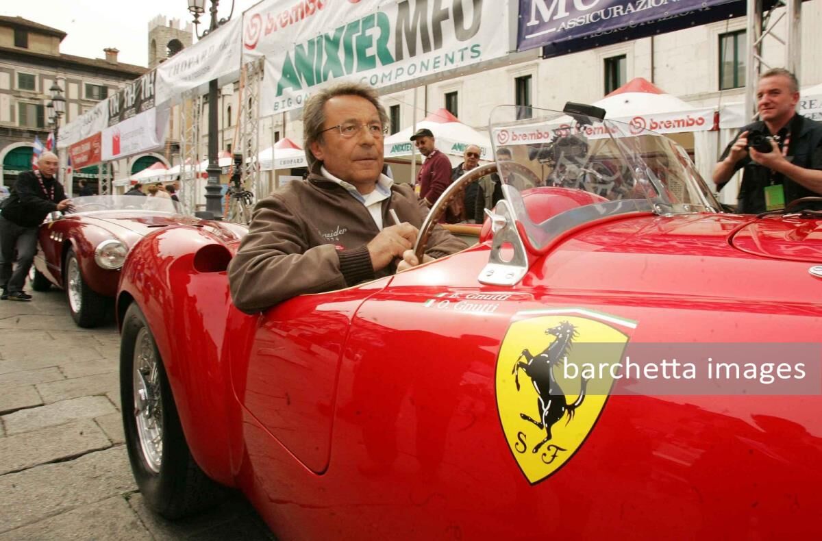 Brescia: Piazza della Loggia, Chicco Gnutti alla punzonatura della 80a Mille Miglia (Ph. Marco Lucini/Eden) 