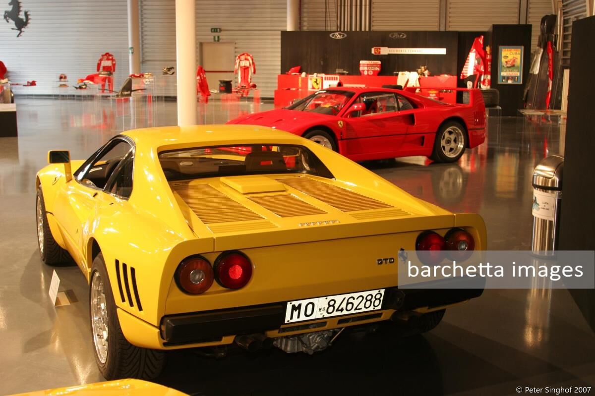 RM Auction - Ferrari Leggenda e Passione