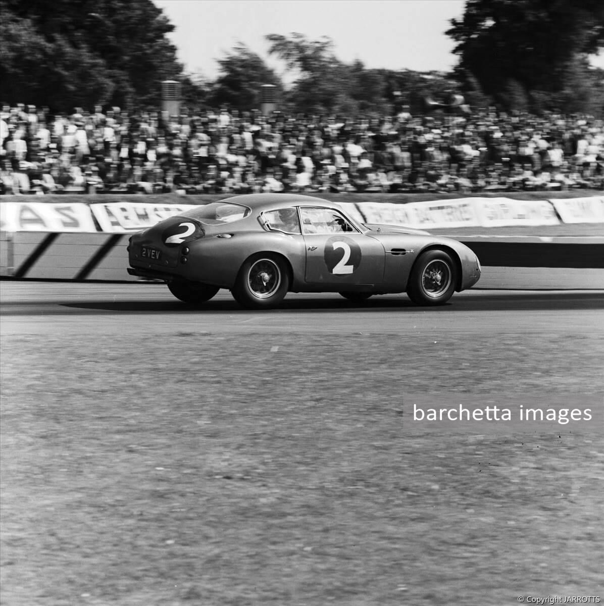 1962/aug/18 - dnf GT+2.0 -  27th R.A.C. Tourist Trophy Race and The B.A.R.C. - Aston Martin DB4 GT Zagato s/n 0183/R - Jim Clark - #2