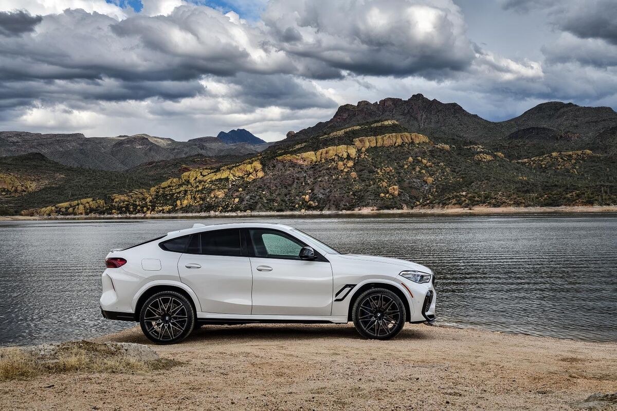 BMW X6 M Competition Mineral White metallic