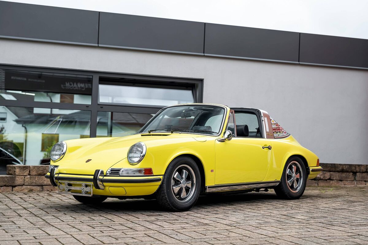 Artcurial - Le Mans Classic Legend  - Circuit des 24 Heures, Le Mans