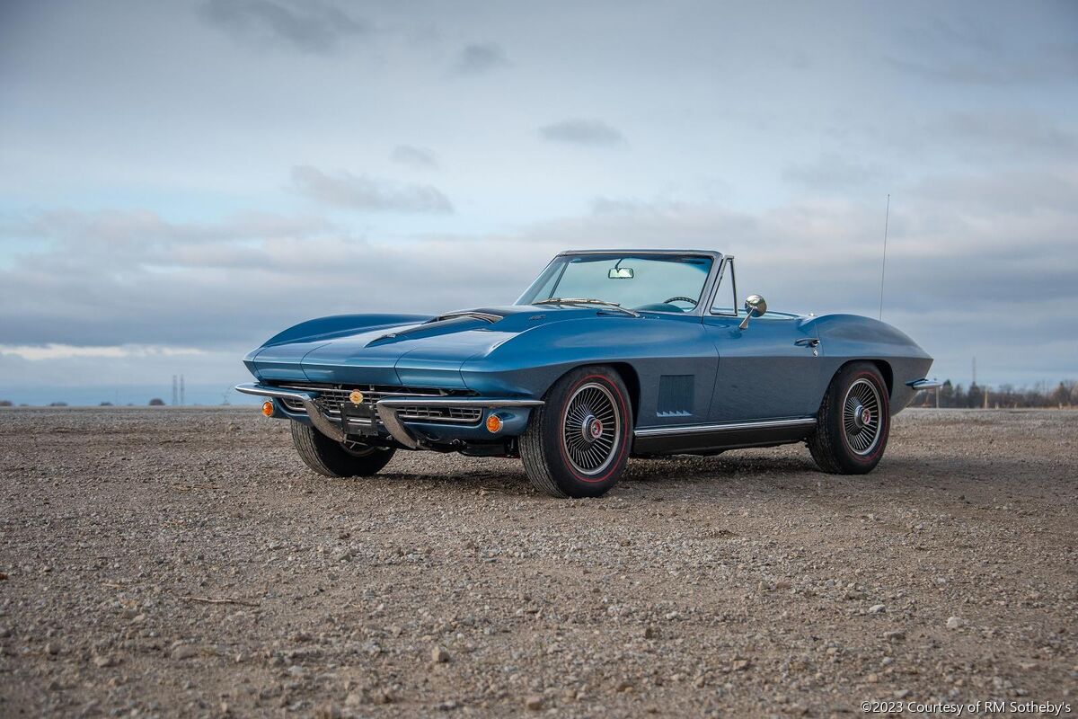 Lot 111 - 1967 Chevrolet Corvette Sting Ray 427/435 Convertible ...