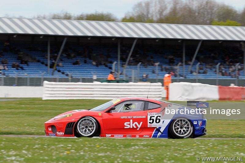2009/may/03 - 13th OA 3rd GT2 - TT Silverstone - A. Kirkaldy / R. Bell - #56 