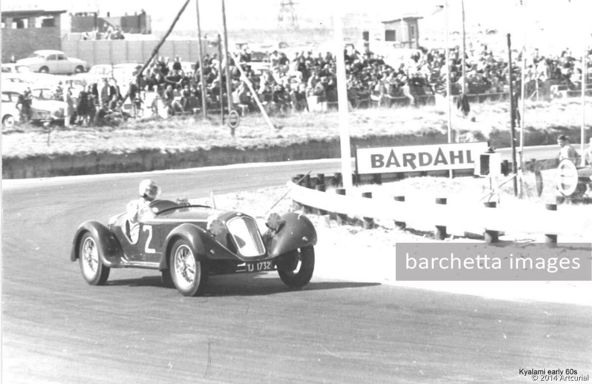 Artcurial Rétromobile 2014