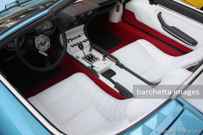 076 Lamborghini Miura Roadster Bertone 1968