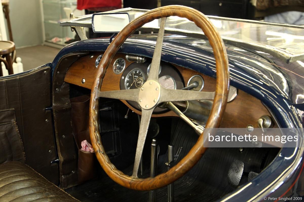 Retromobile 2009