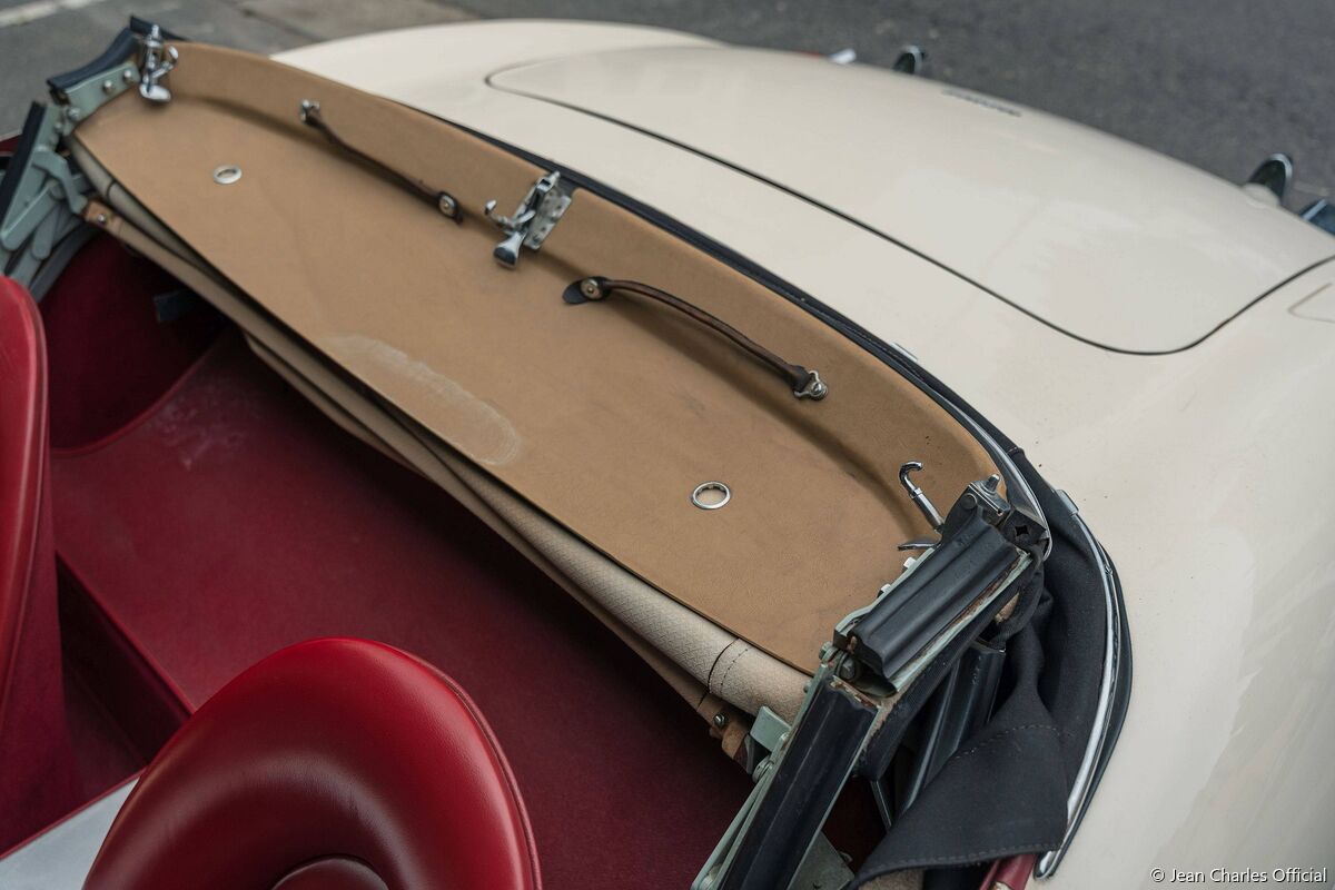 Artcurial - Le Mans Classic Legend  - Circuit des 24 Heures, Le Mans